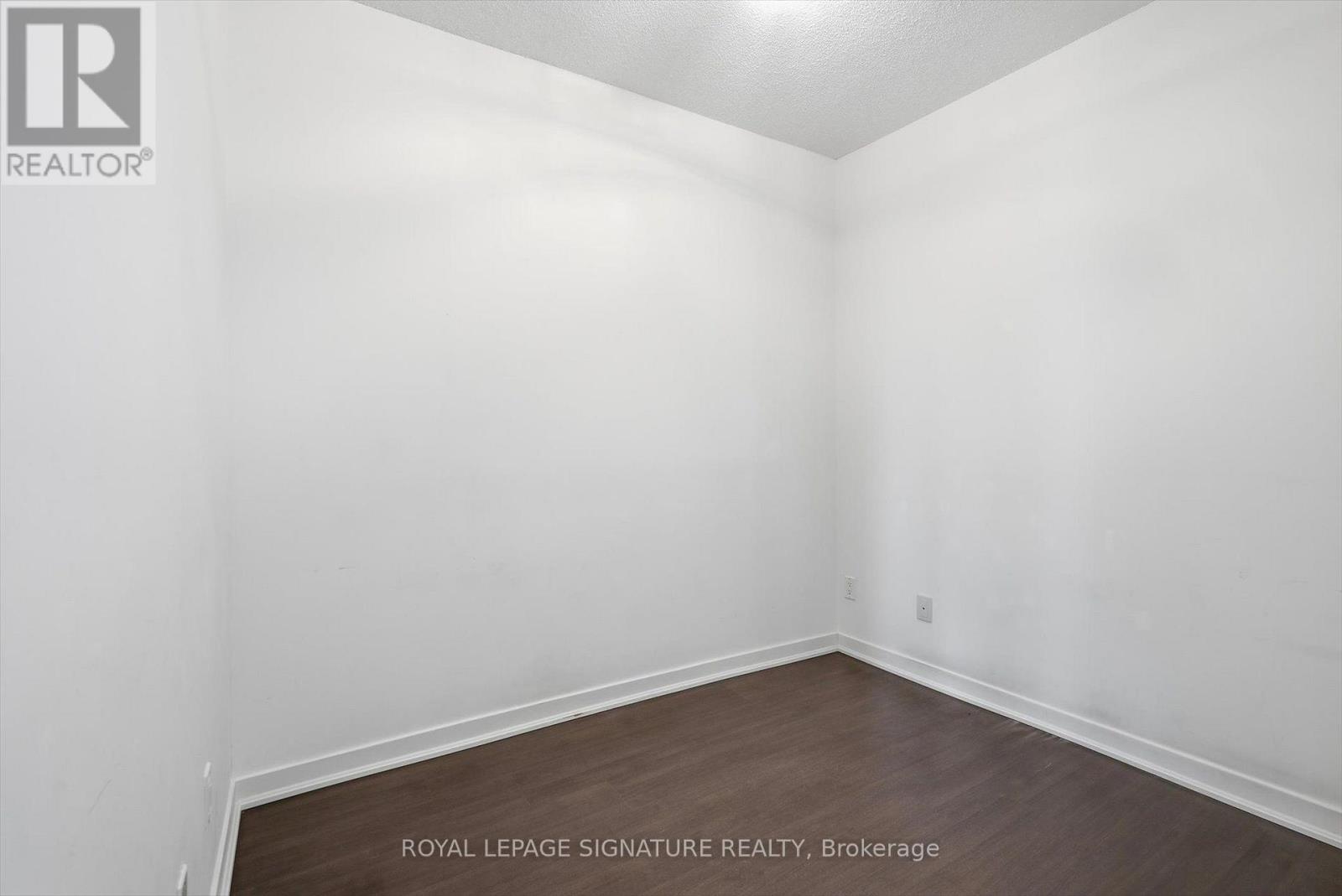 #911 59 EAST LIBERTY STREET - Image 27