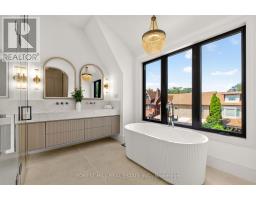 21 Foxley Street, Toronto, ON M6J1P9 Photo 28