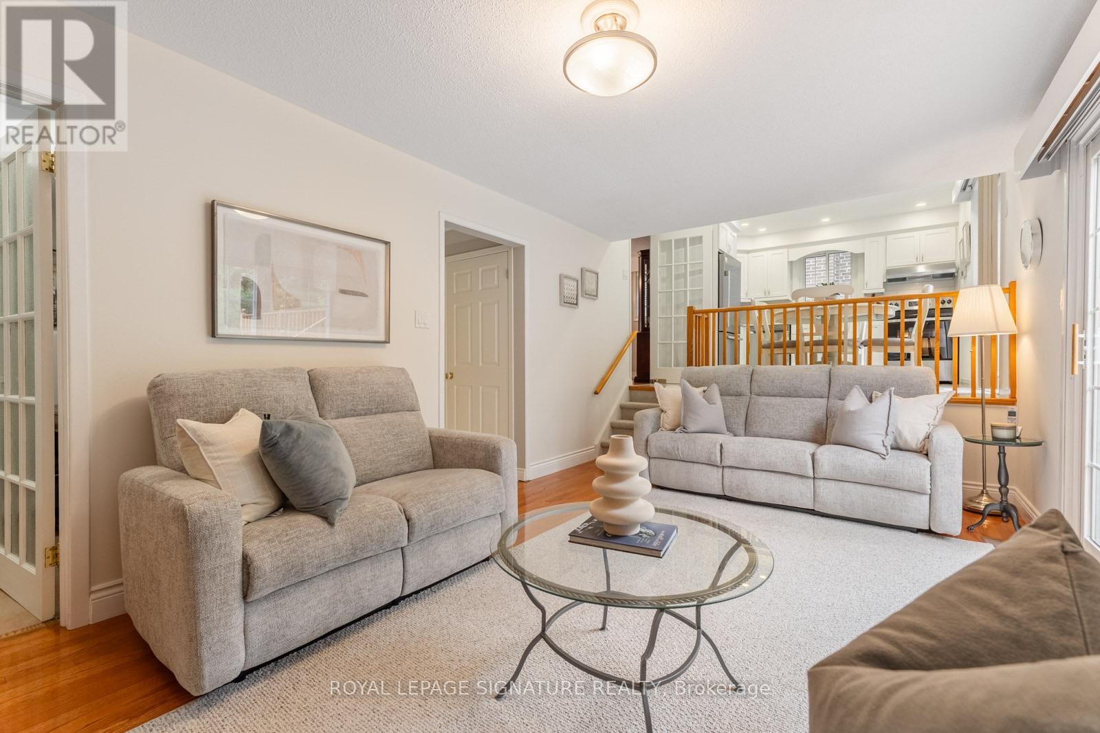 47 PEPPER TREE DRIVE - Image 9