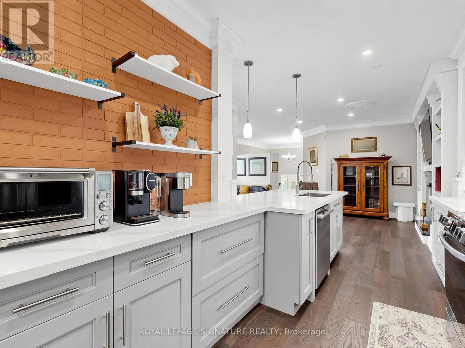 49 KENILWORTH CRESCENT - 14