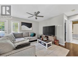 326 Golf Course Road, Wasaga Beach, ON L9Z1S5 Photo 13