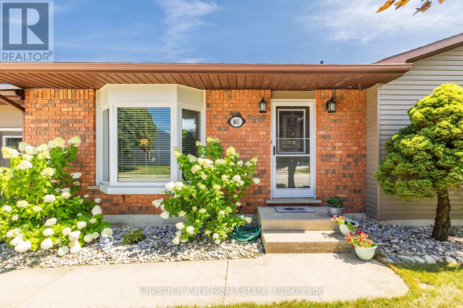 861 ARLINGTON STREET - Image 3