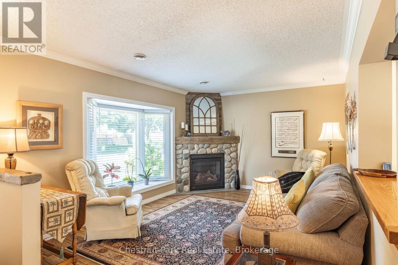 861 ARLINGTON STREET - Image 5