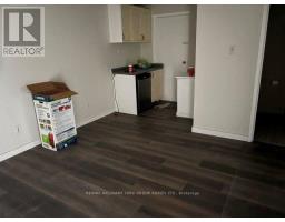 26 - 4 Vata Court, Aurora, ON L4G4B6 Photo 6