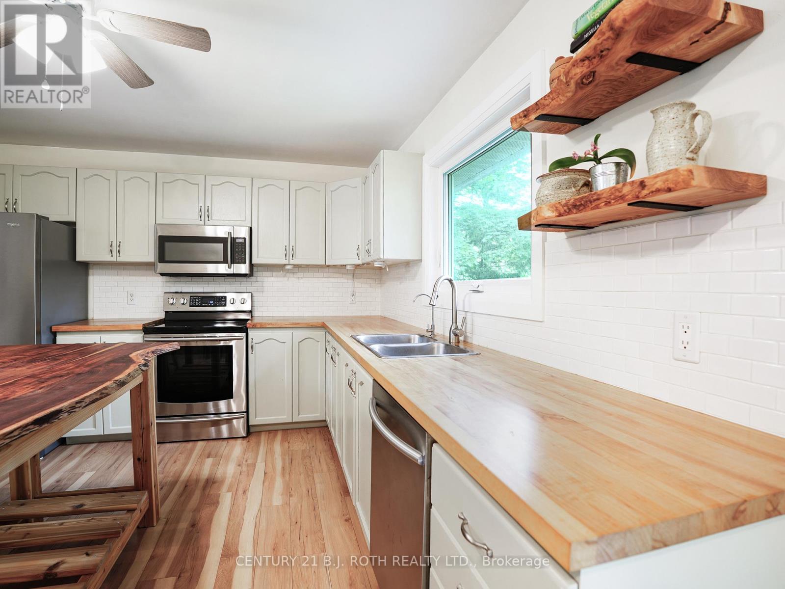 26 BEDFORD ROAD - Image 23