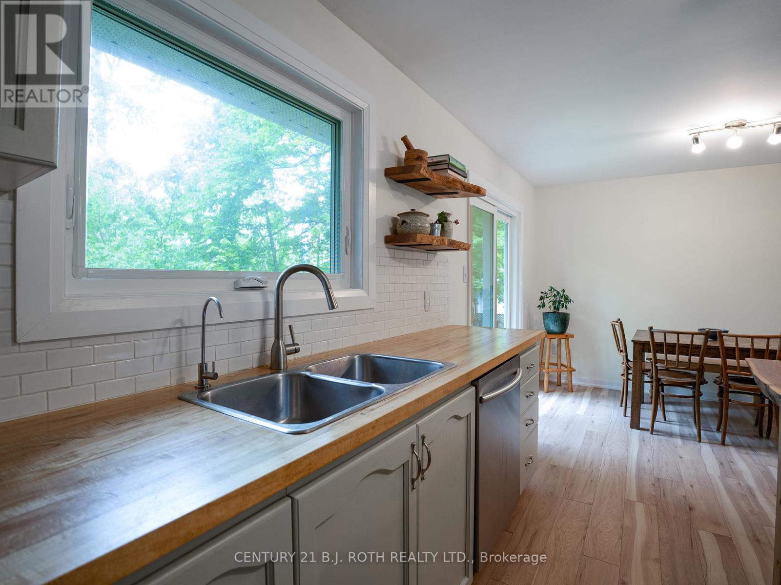 26 BEDFORD ROAD - Image 24