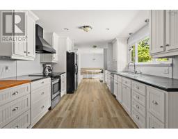4pc Bathroom - 6201 Regina Terrace, Halifax, NS B3H1N4 Photo 12