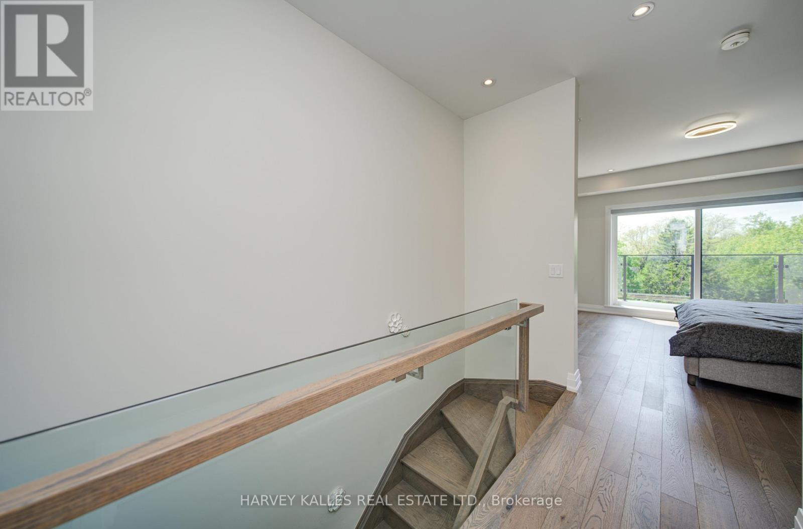 1130A ISLINGTON AVENUE - Image 23
