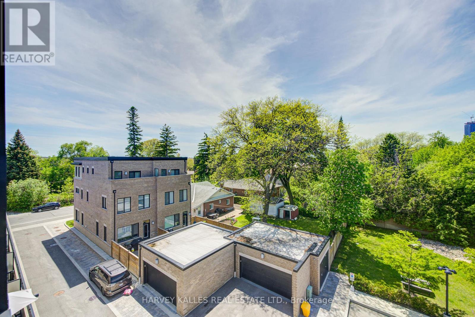 1130A ISLINGTON AVENUE - 41