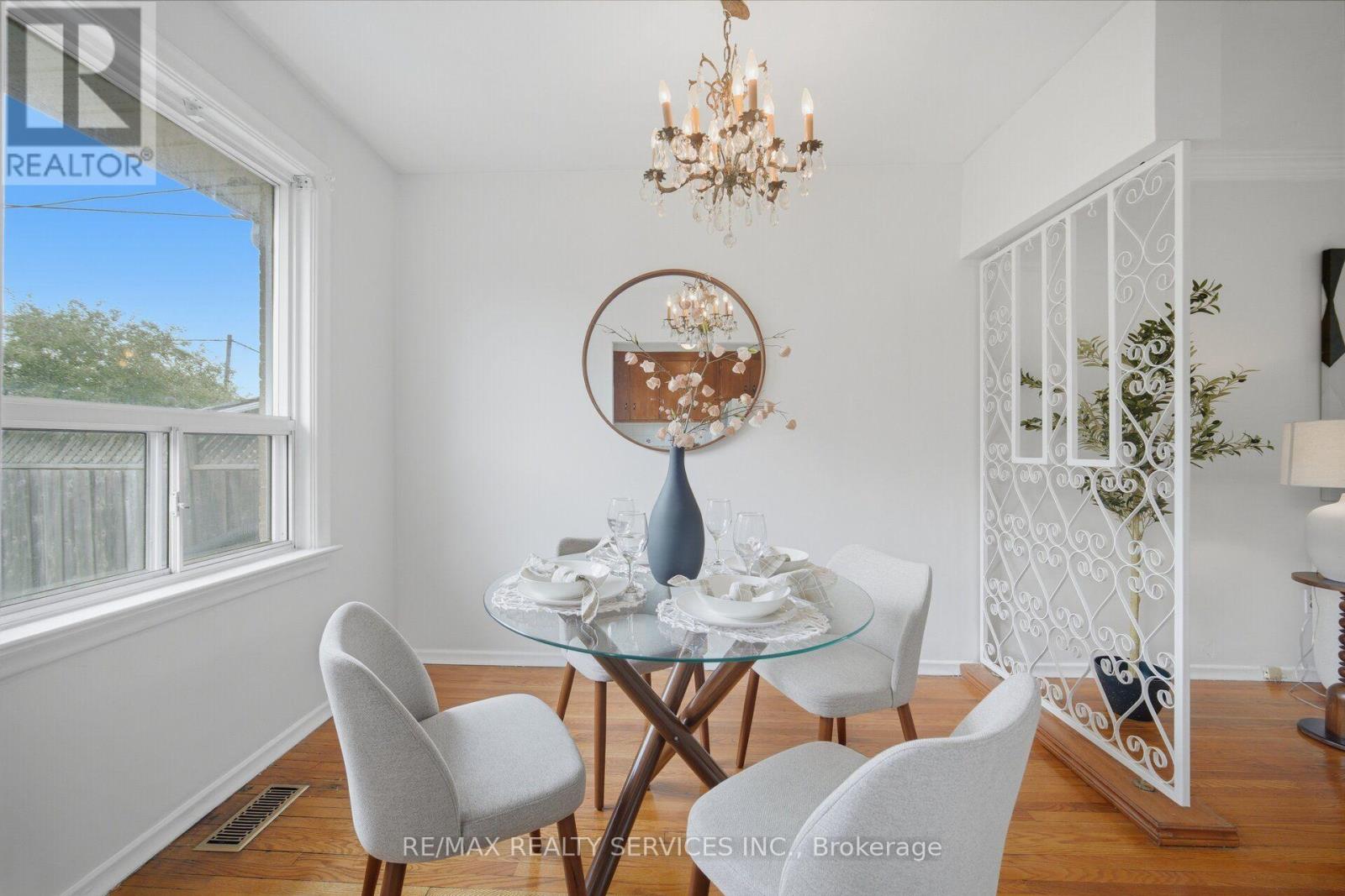 27 EDGEMONT DRIVE - 16
