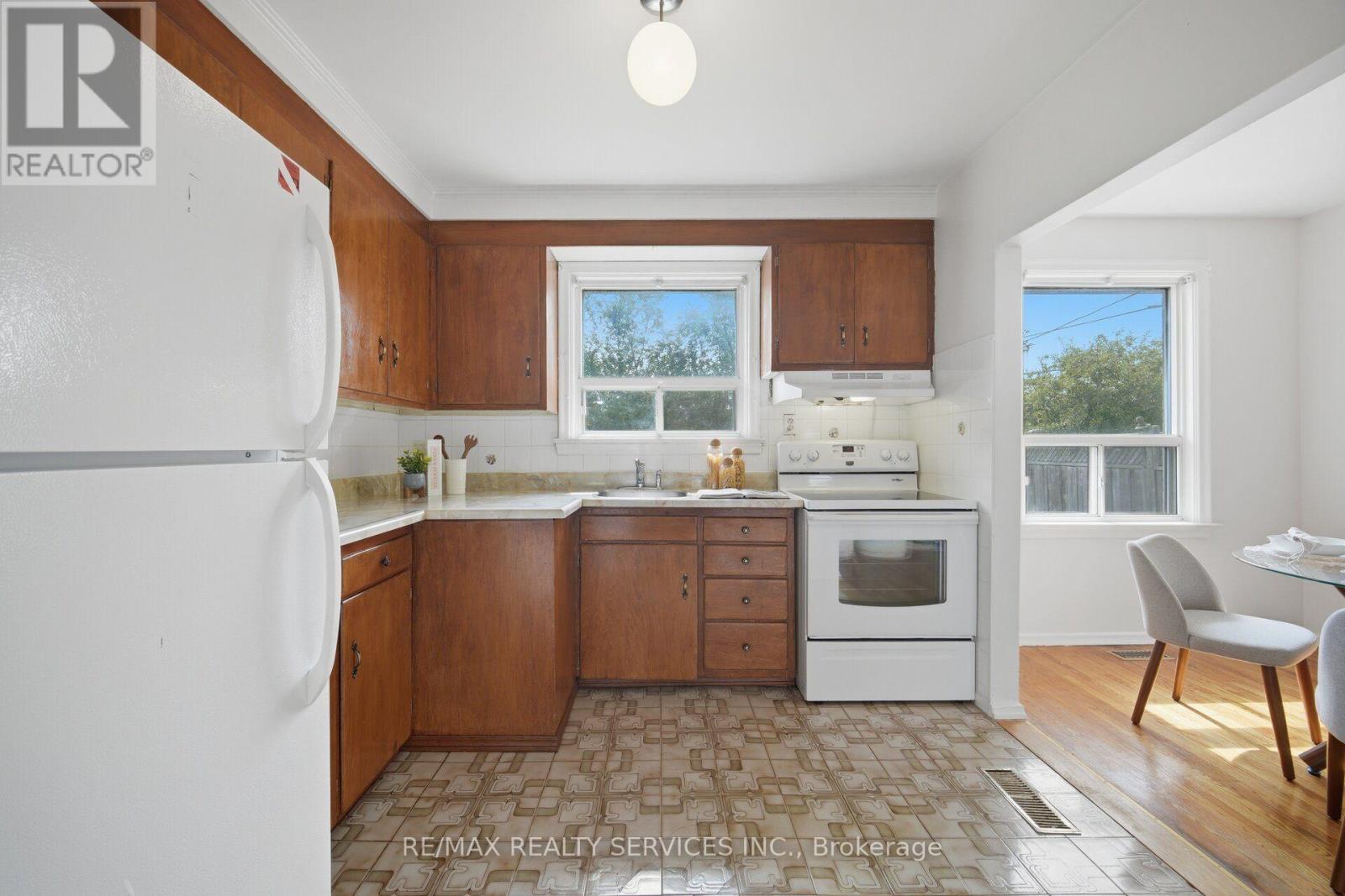 27 EDGEMONT DRIVE - Image 19