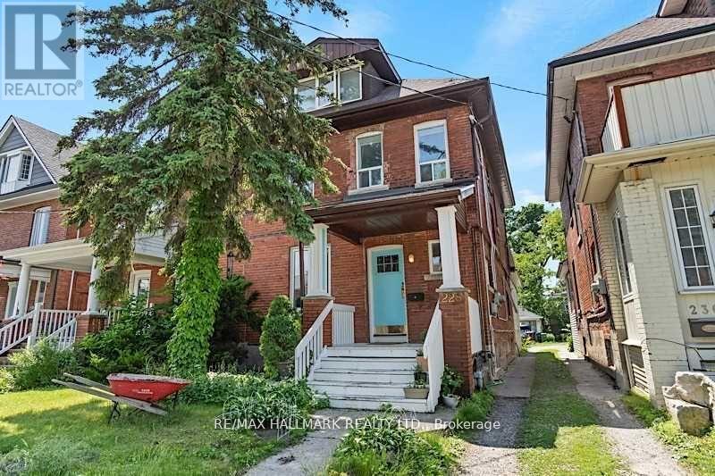 Photo of 228 Pacific Avenue