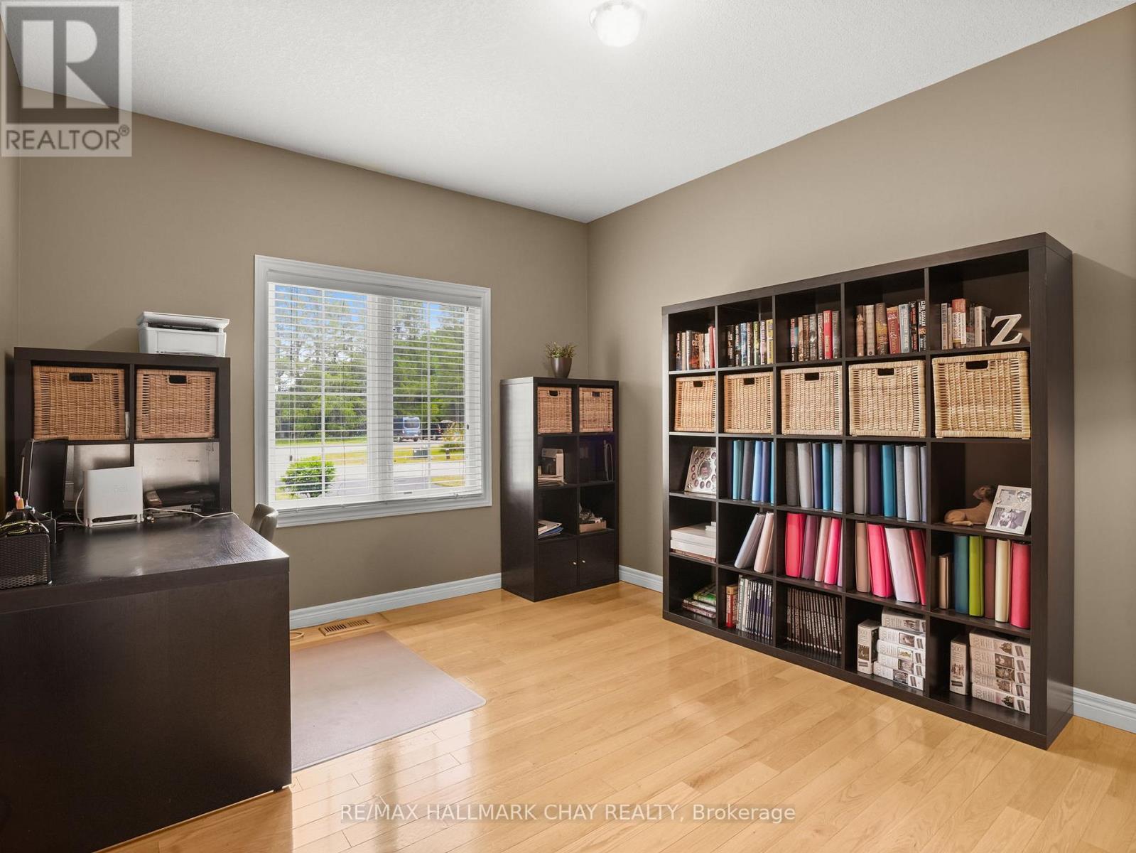 30 THOMSON TRAIL - Image 28