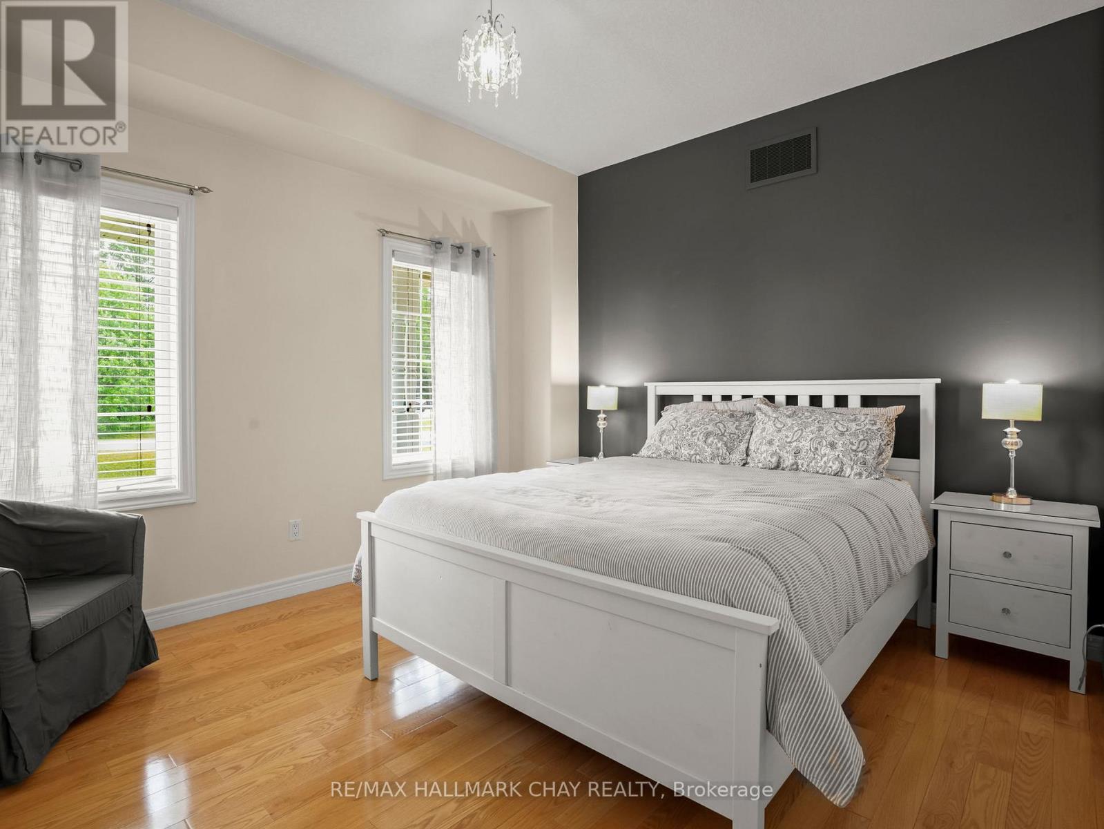30 THOMSON TRAIL - Image 32