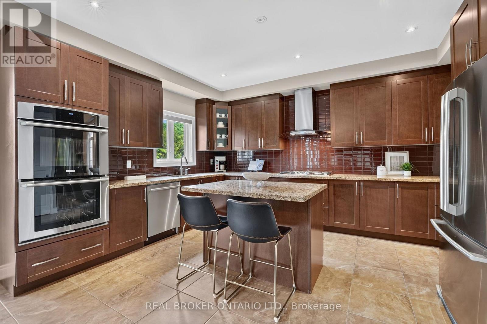 483 VALRIDGE DRIVE - Image 16