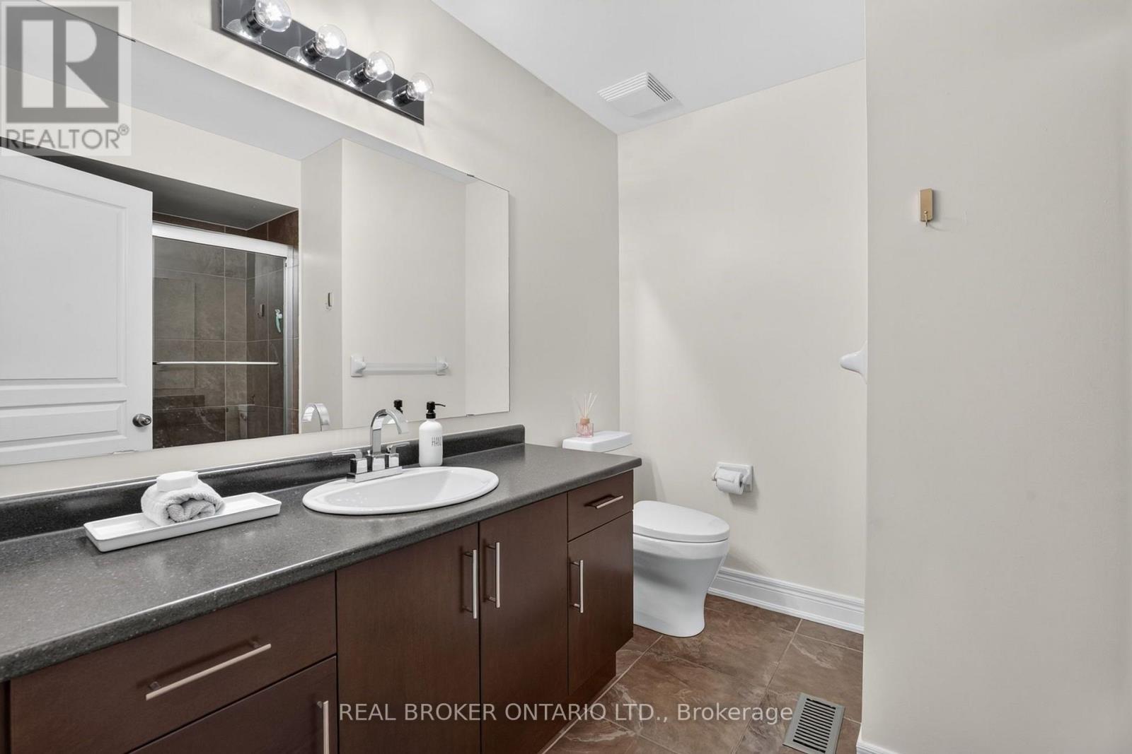 483 VALRIDGE DRIVE - Image 32