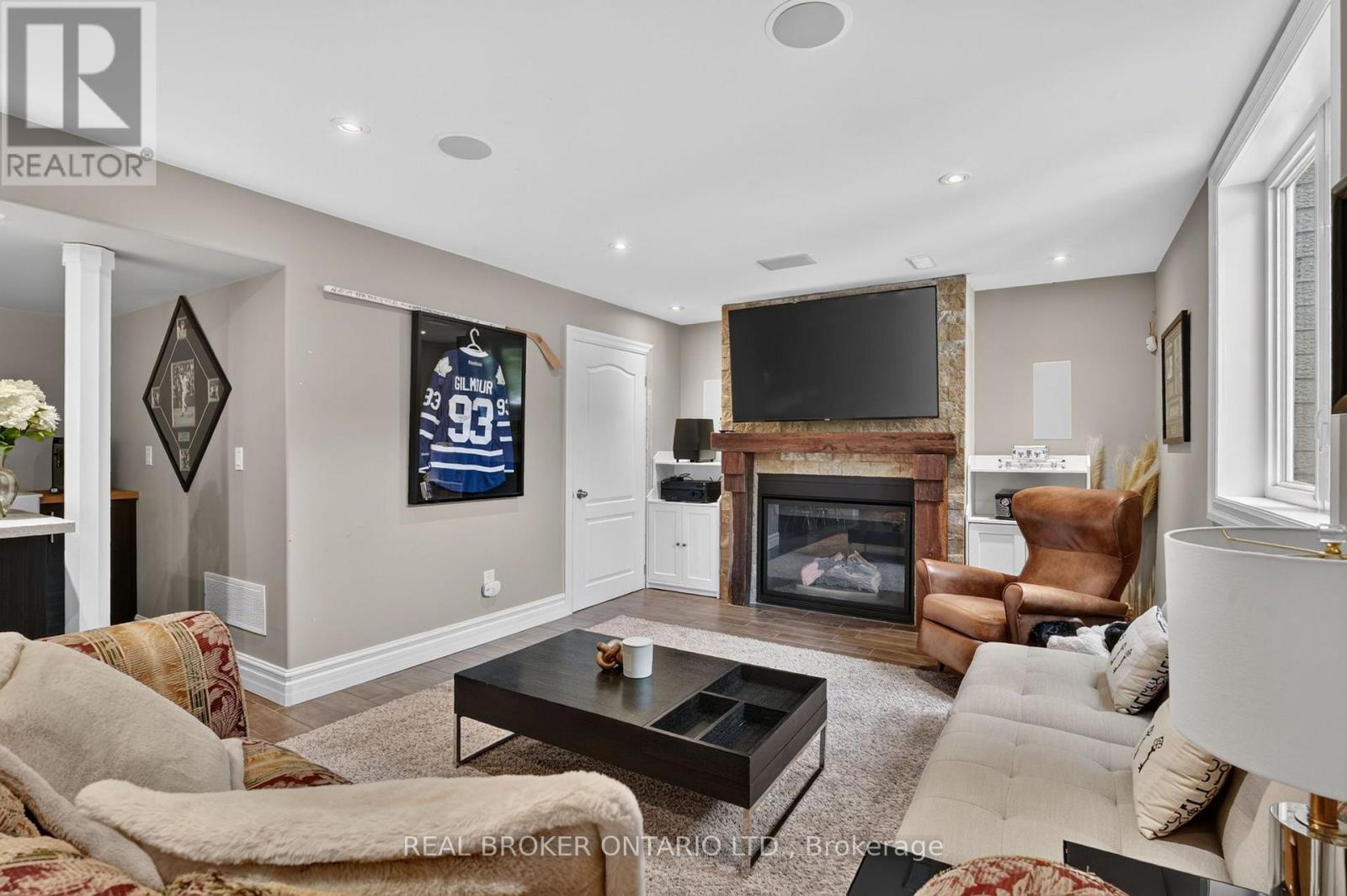 483 VALRIDGE DRIVE - Image 38