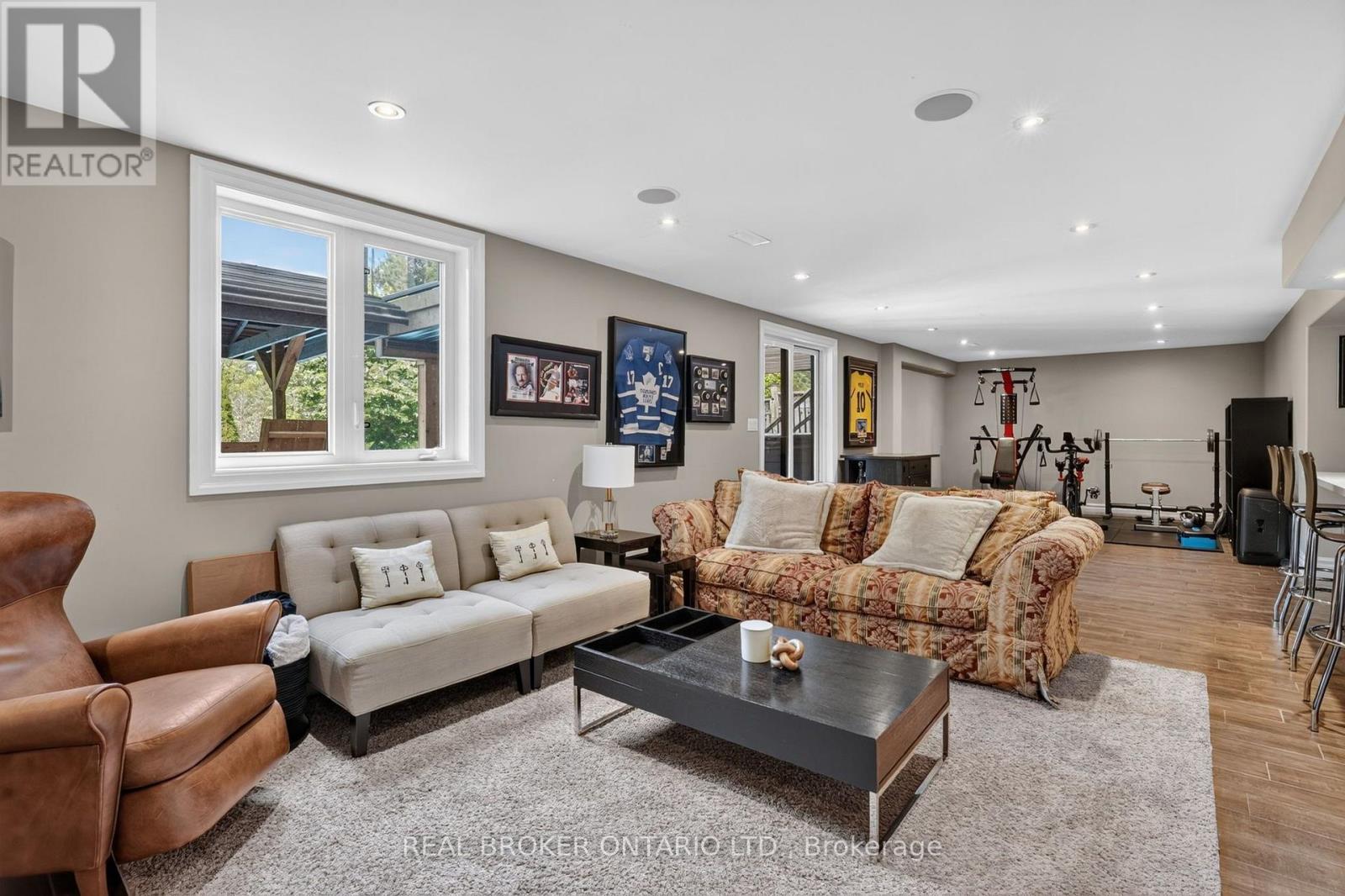 483 VALRIDGE DRIVE - Image 39