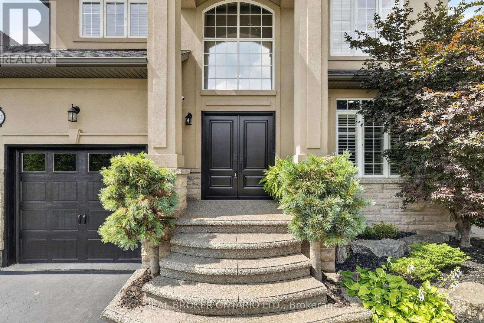 483 VALRIDGE DRIVE - Image 9