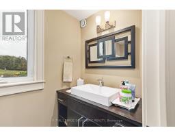 Bedroom 3 - 608450 12th Side Road, Blue Mountains, ON N0H2E0 Photo 13