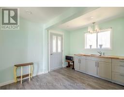 130 Crooked Hill Road, South Bruce Peninsula, ON N0H1A0 Photo 9