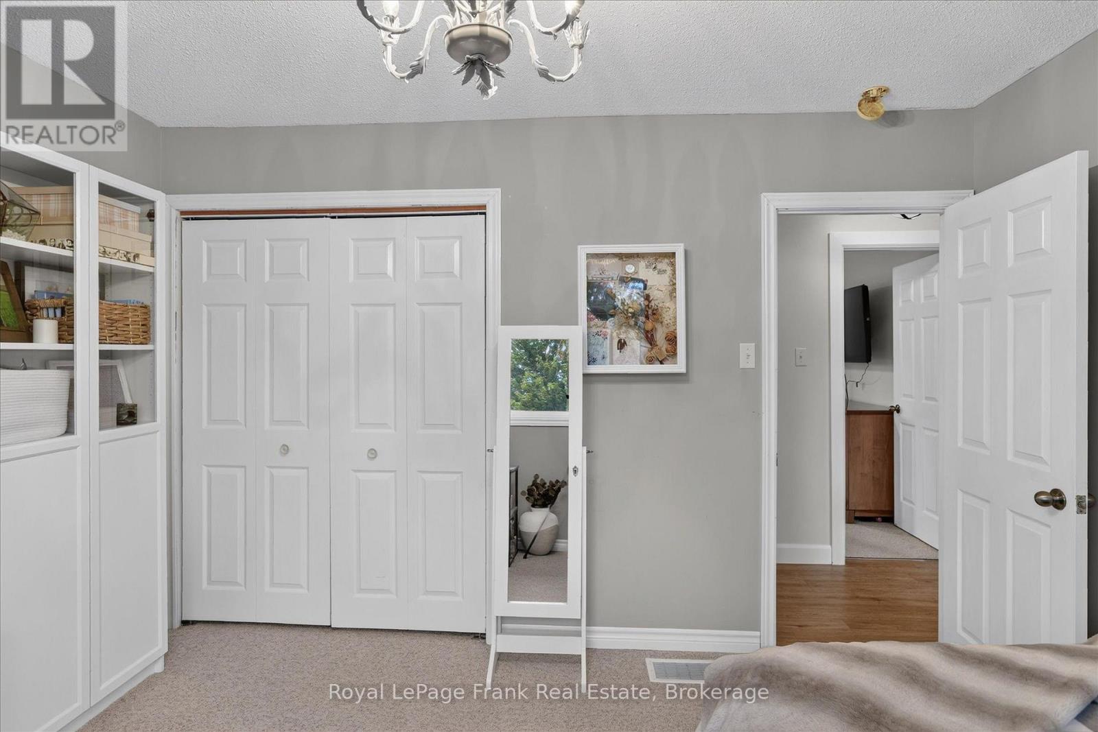 71 QUEEN STREET S - Image 22