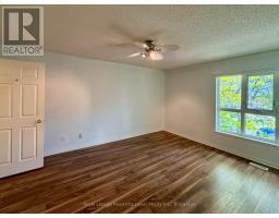 303 - 4 Heritage Way, Kawartha Lakes, ON K9V5Z2 Photo 22