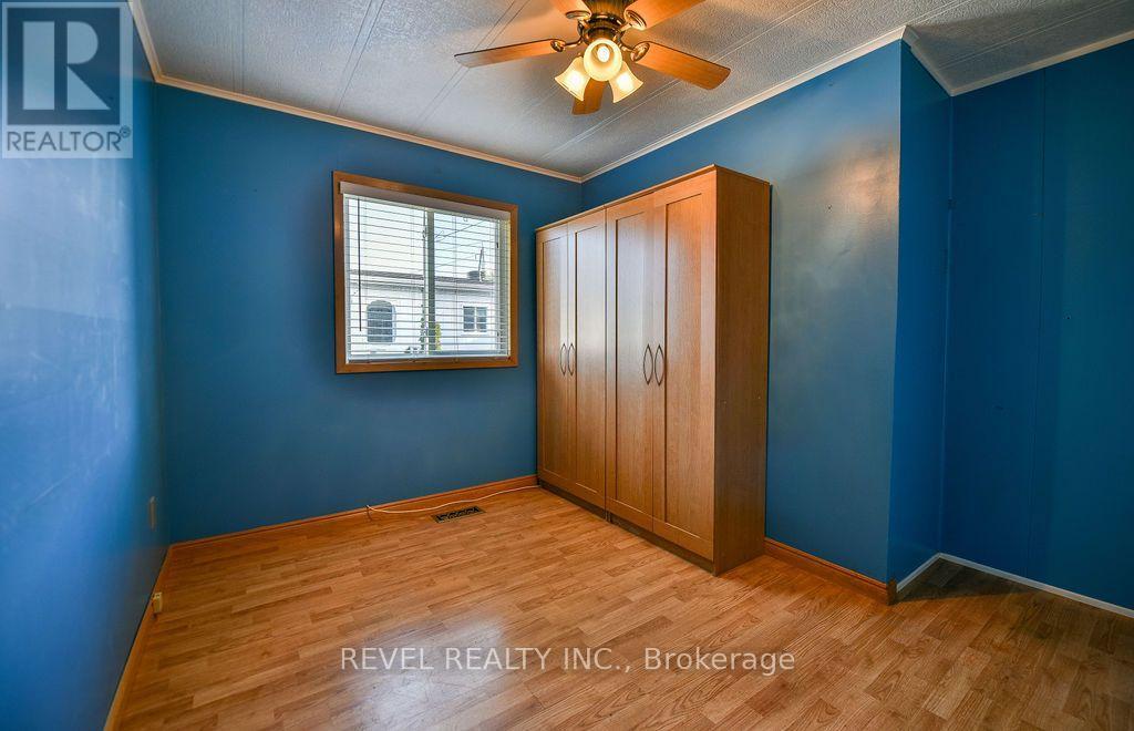 18 GRASSLANDS ROAD - 25