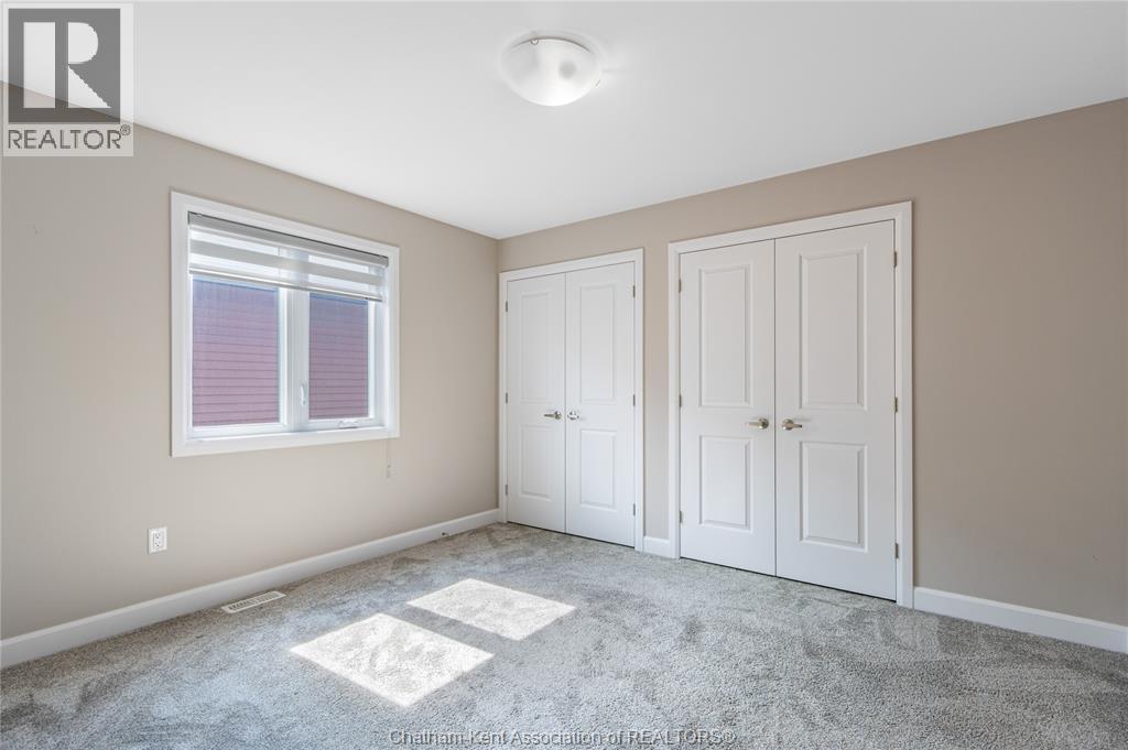 203 MOONSTONE CRESCENT - Image 20