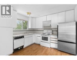 2877 Springfield Road, Kelowna, BC V1X4M5 Photo 14