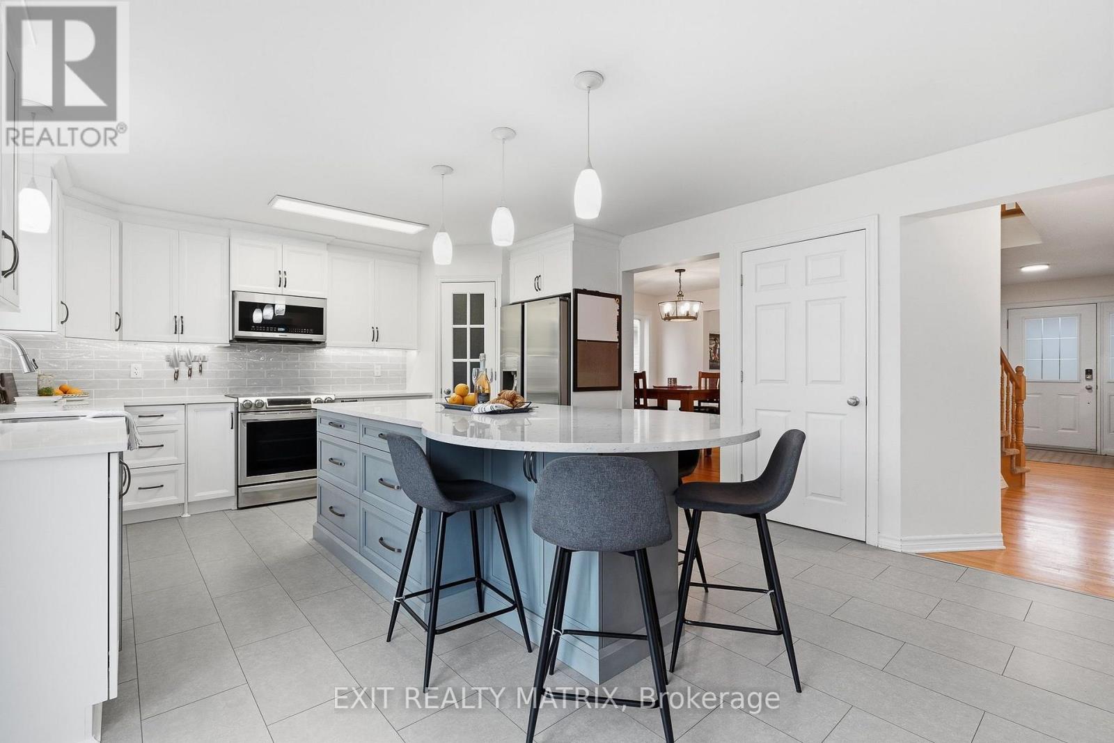 134 LACHAINE STREET - 17