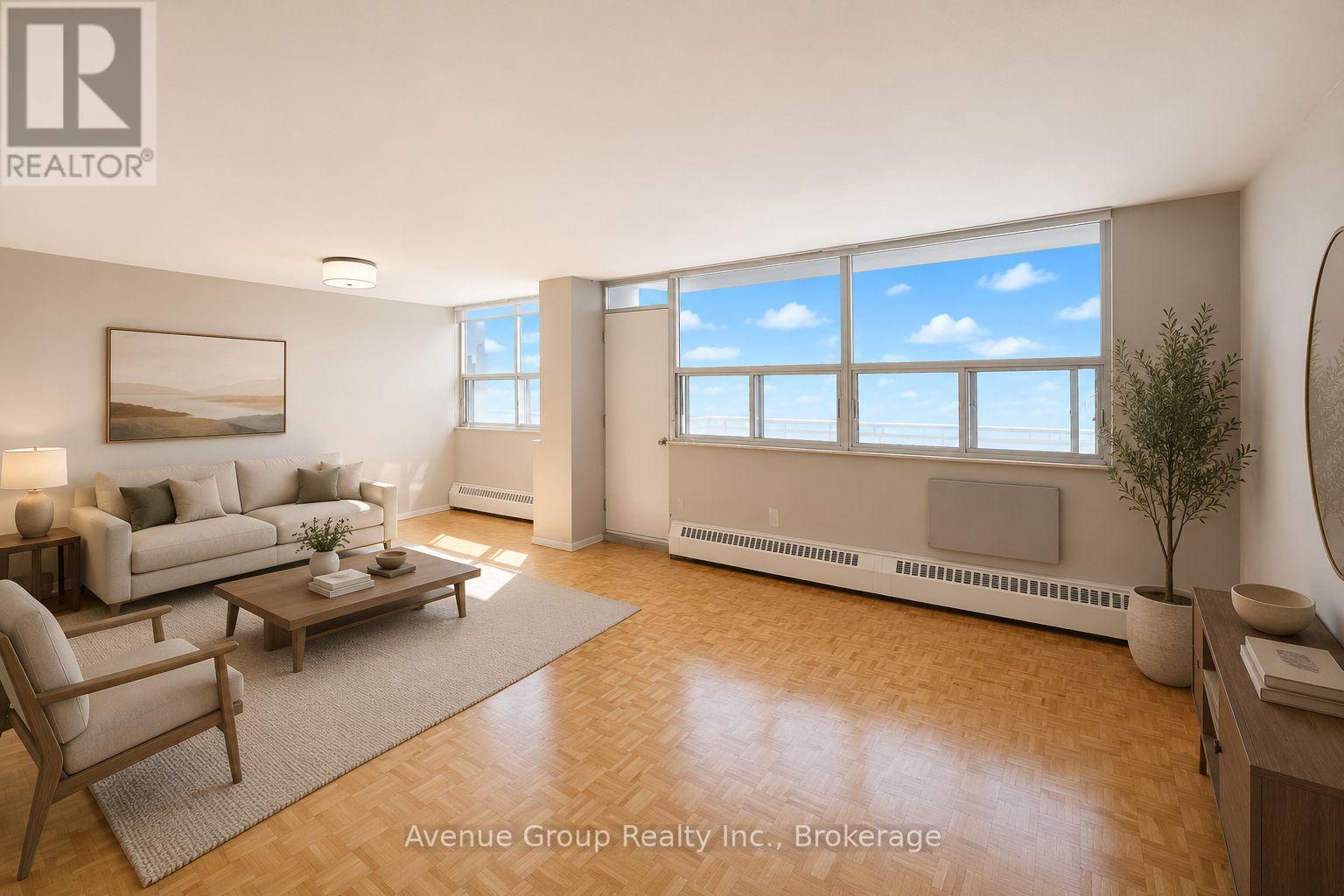 Photo of 120 Shelborne Avenue
