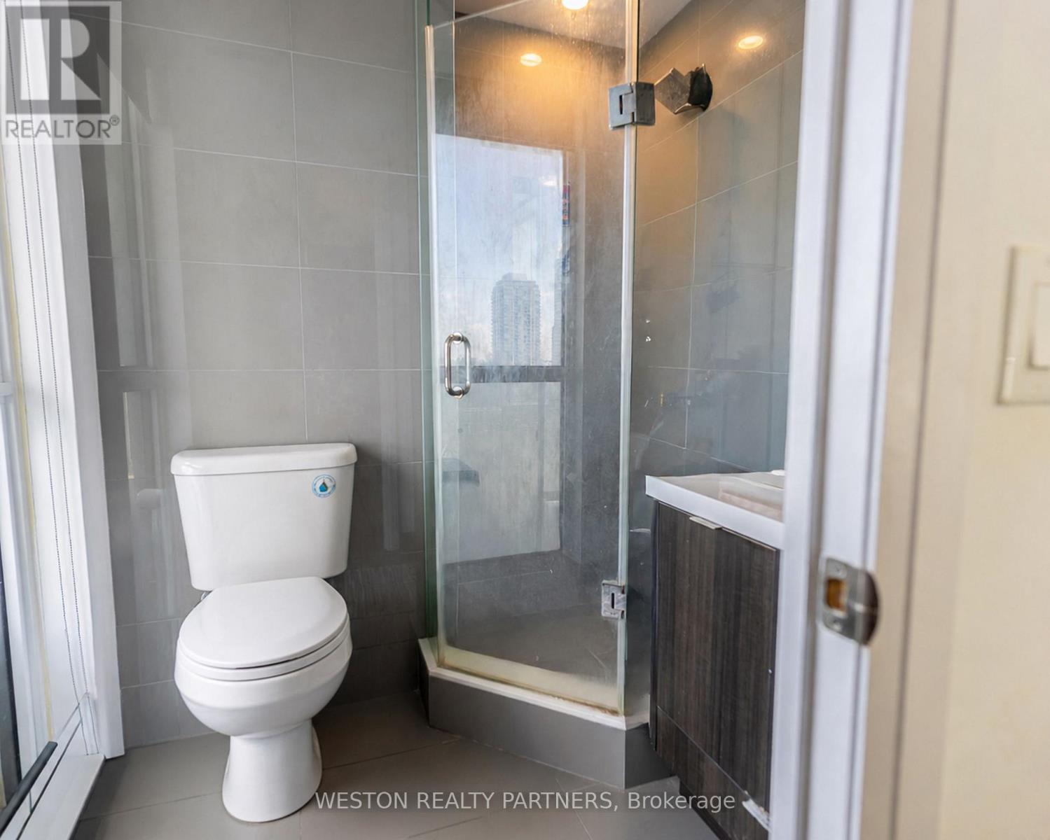 1110- 101 Erskine Avenue, Toronto, ON photo 12