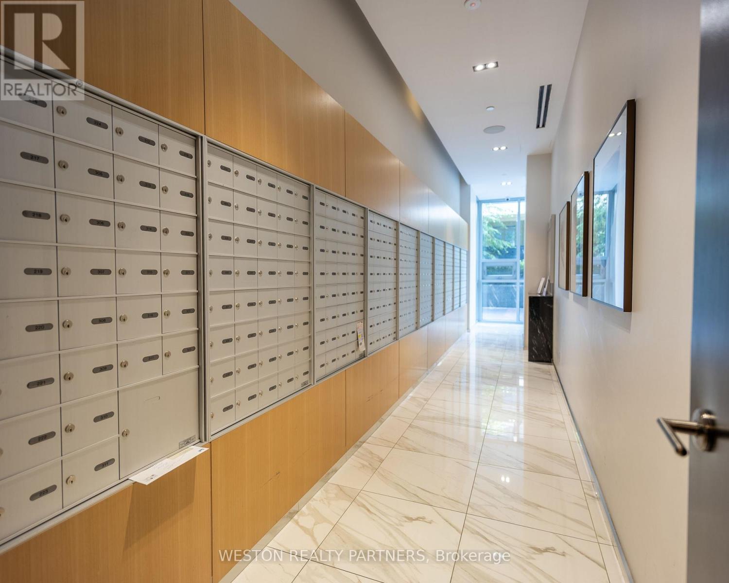 1110- 101 Erskine Avenue, Toronto, ON photo 32