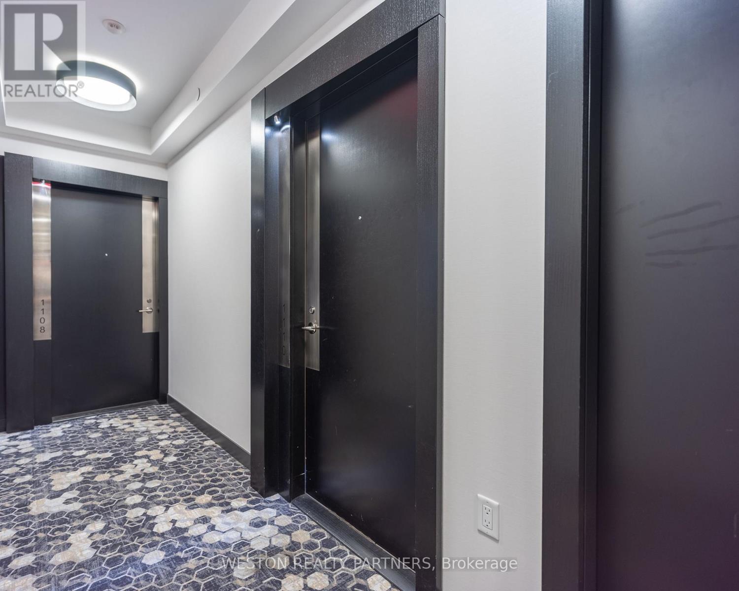 Photo of 1110 - 101 ERSKINE AVENUE