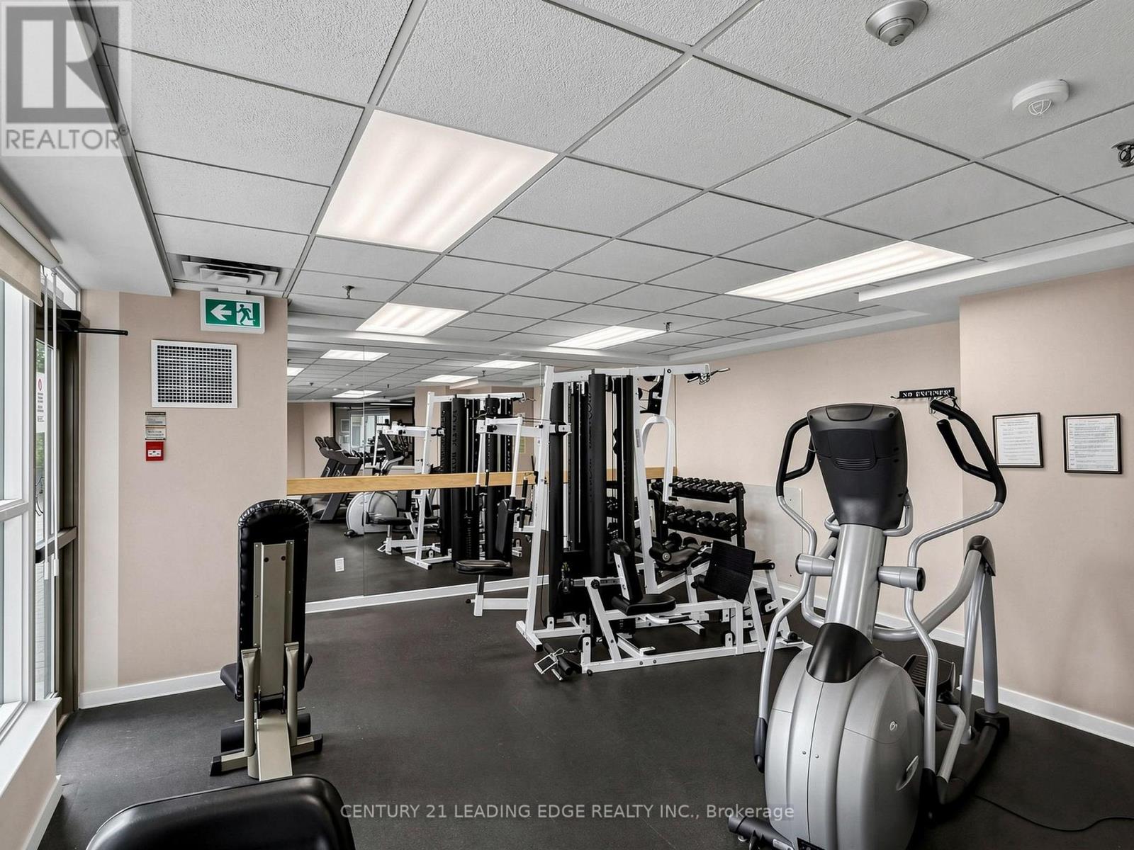 #204 3231 EGLINTON AVENUE E - 36