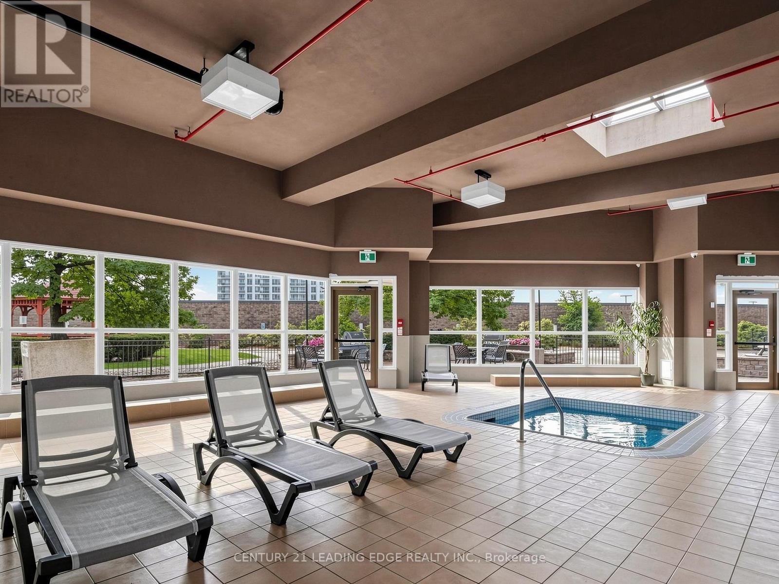 #204 3231 EGLINTON AVENUE E - 44