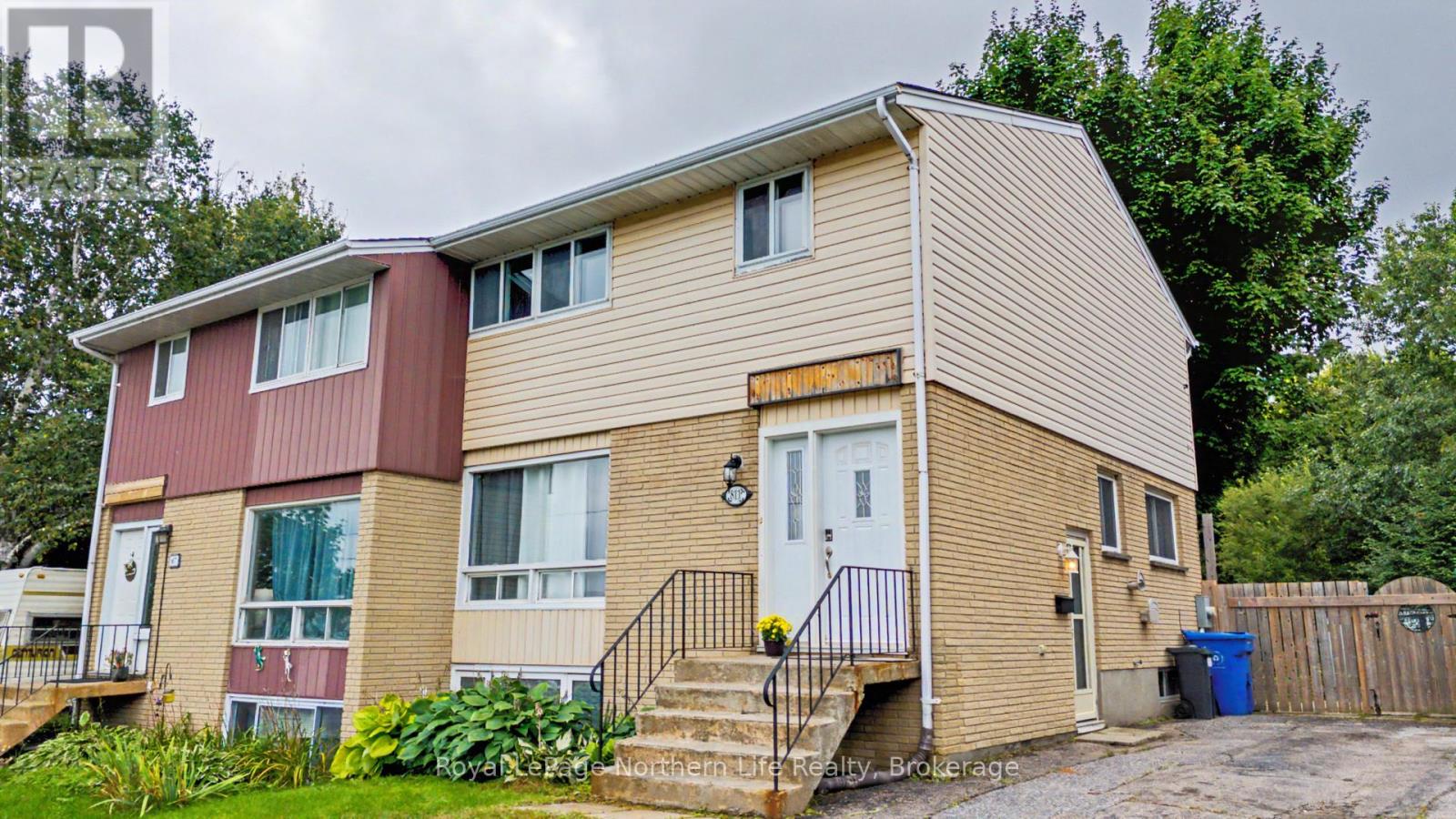 Property for sale at 811 TACKABERRY DRIVE
