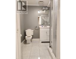 Lower - 4 Theobalds Circle, Richmond Hill, ON L4C9E3 Photo 17