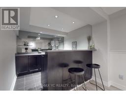 Lower - 4 Theobalds Circle, Richmond Hill, ON L4C9E3 Photo 8