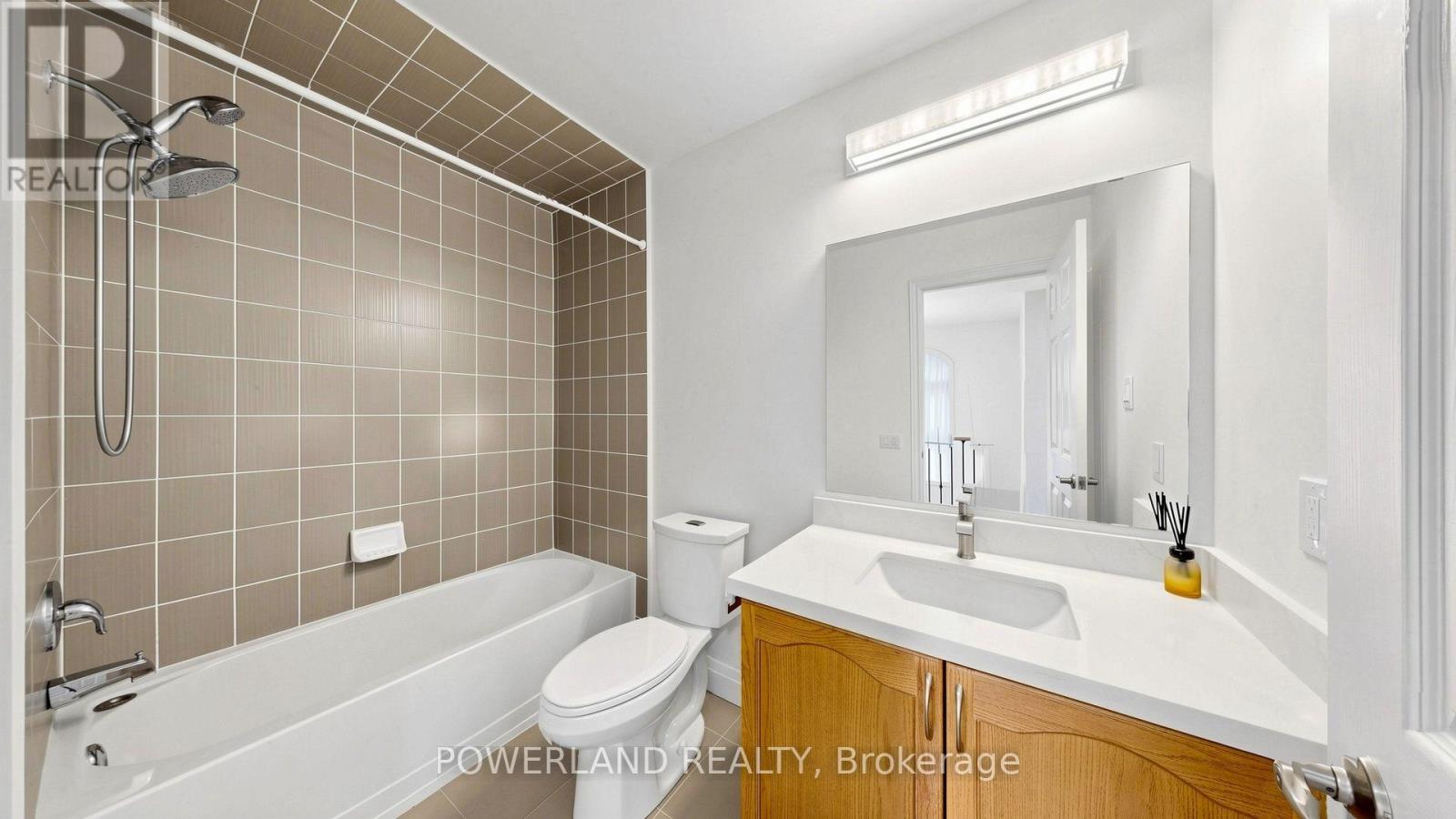 259 DUNDAS WAY - 24