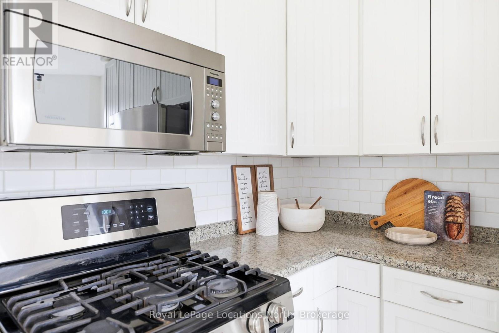 15 CLARK STREET - 11