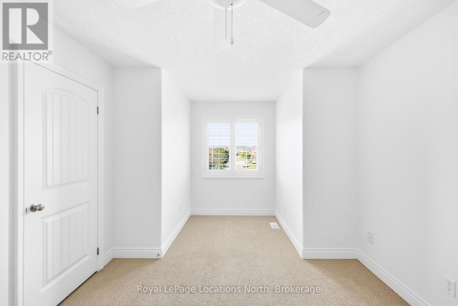 15 CLARK STREET - Image 26