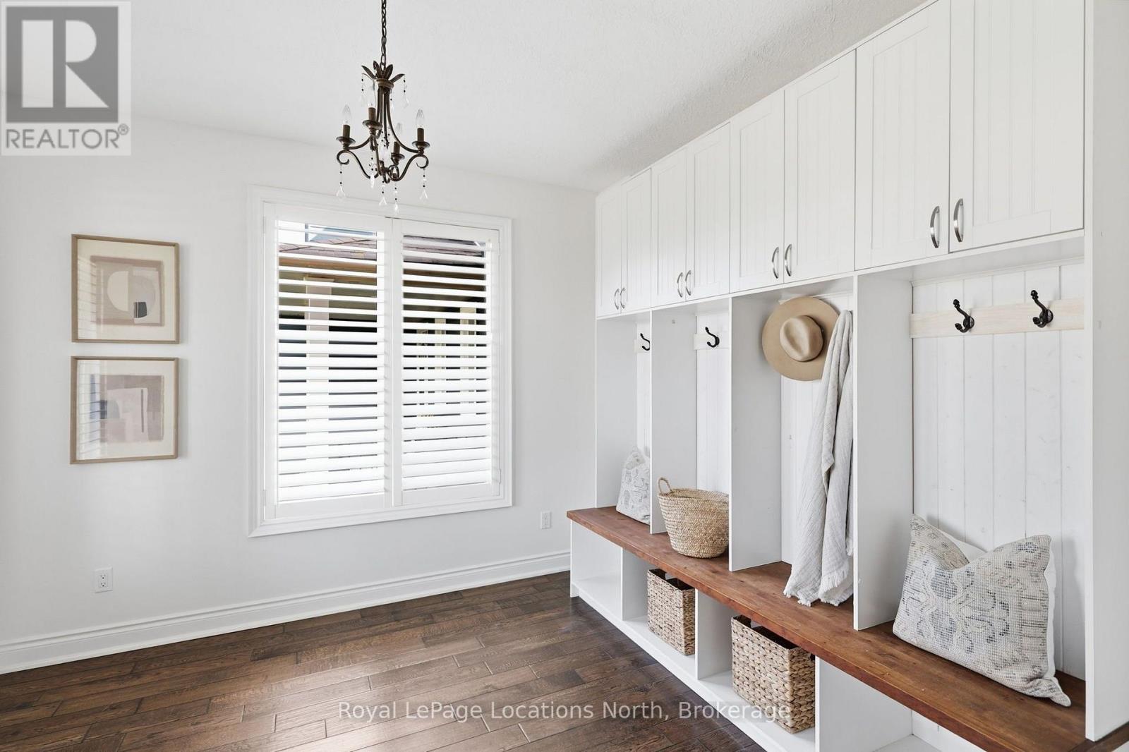15 CLARK STREET - 4