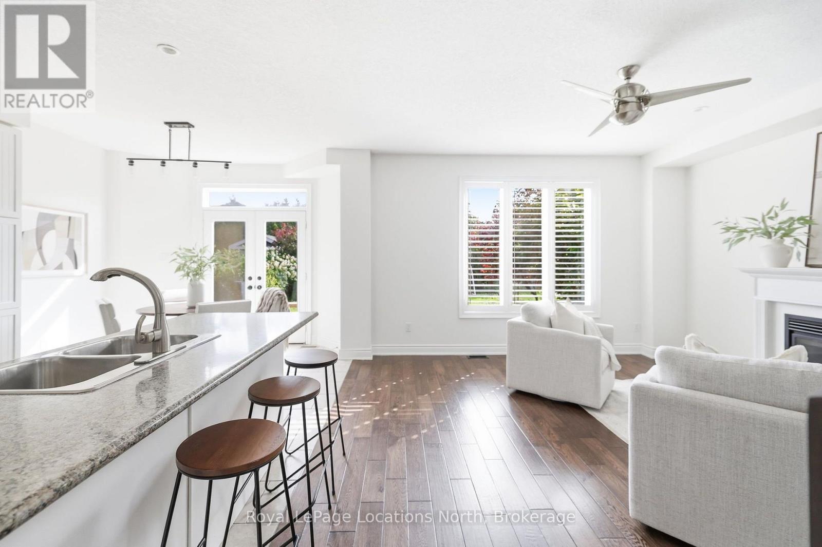 15 CLARK STREET - 7