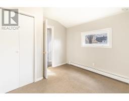 17 George Street, Sydney, NS B1P1H3 Photo 22
