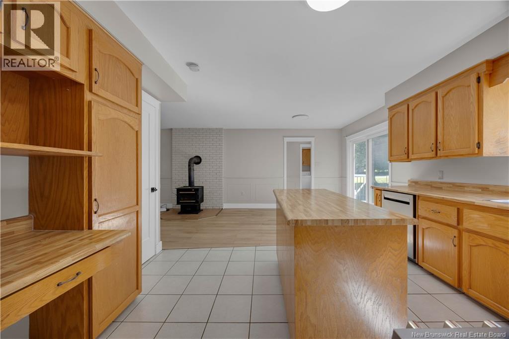 18 Delmar Crescent - 13