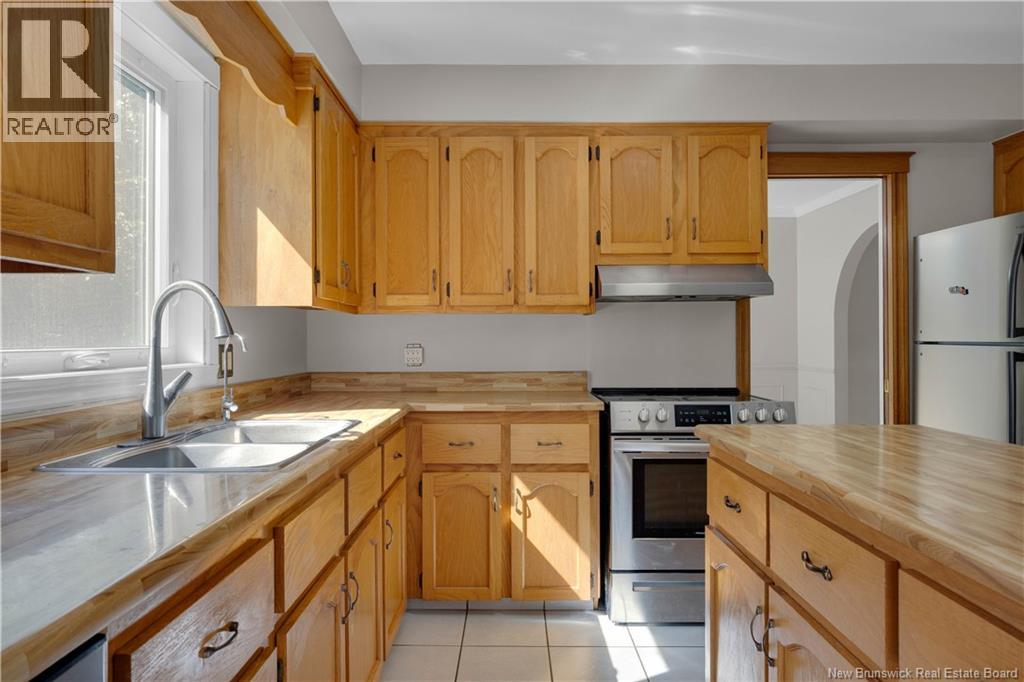 18 Delmar Crescent - 11