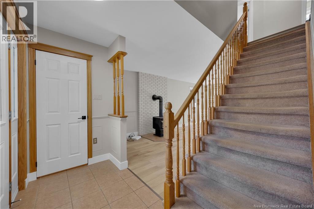 18 Delmar Crescent - 16