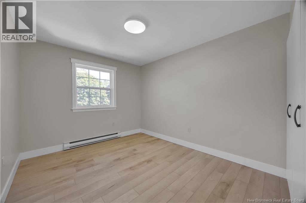 18 Delmar Crescent - Image 18